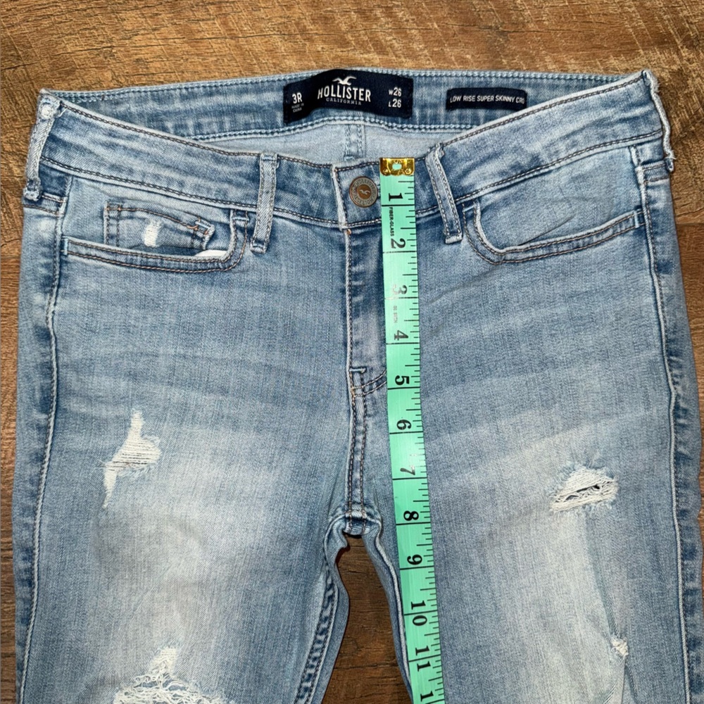 Hollister Low Rise Super Skinny Crop Women’s Jeans - Picture 6 of 14
